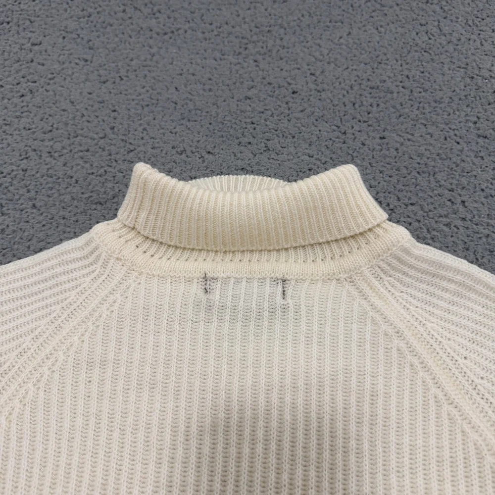 Vintage Thane Sweater Adult Size M Ribbed Turtleneck Cream White Wool Blend